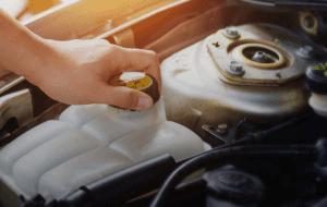 ترکیدگی شیلنگ رادیاتور. فروشگاه اینترنتی تک و یک